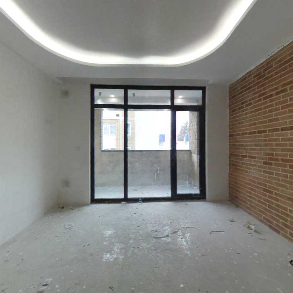 90 متر ، کلید نخورده ، رکنی