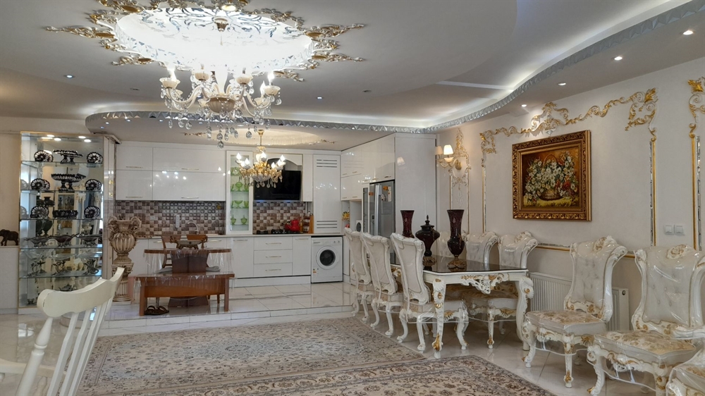 114 متر ، جنوبی ، پردیس