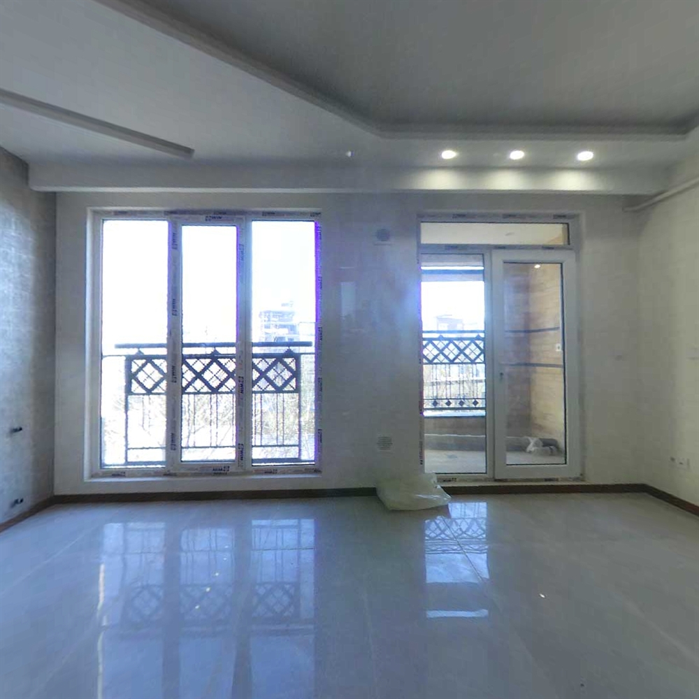 83 متر ، نوساز ، شکریه