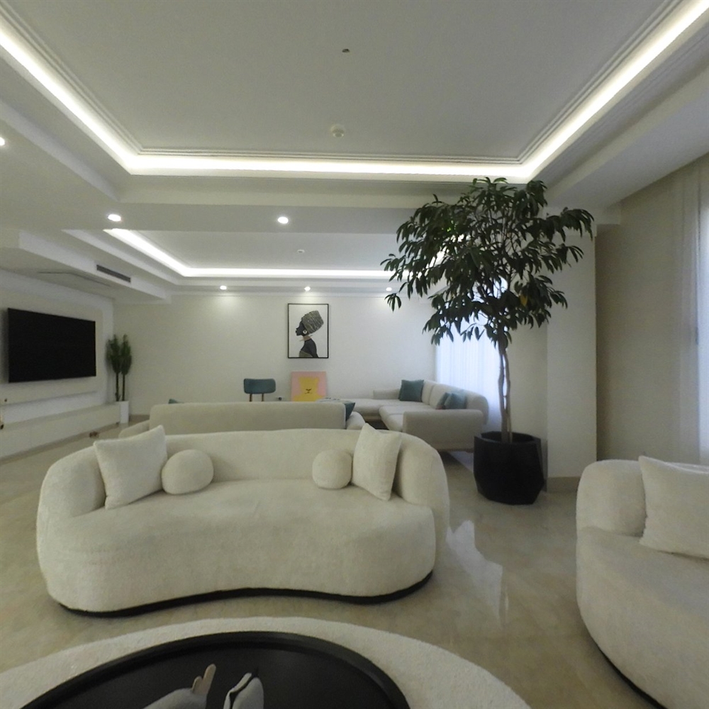 205 متر ، جنوبی ، سعیدیه پایین