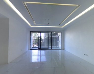 162 متر ، جنوبی ، جهان نما