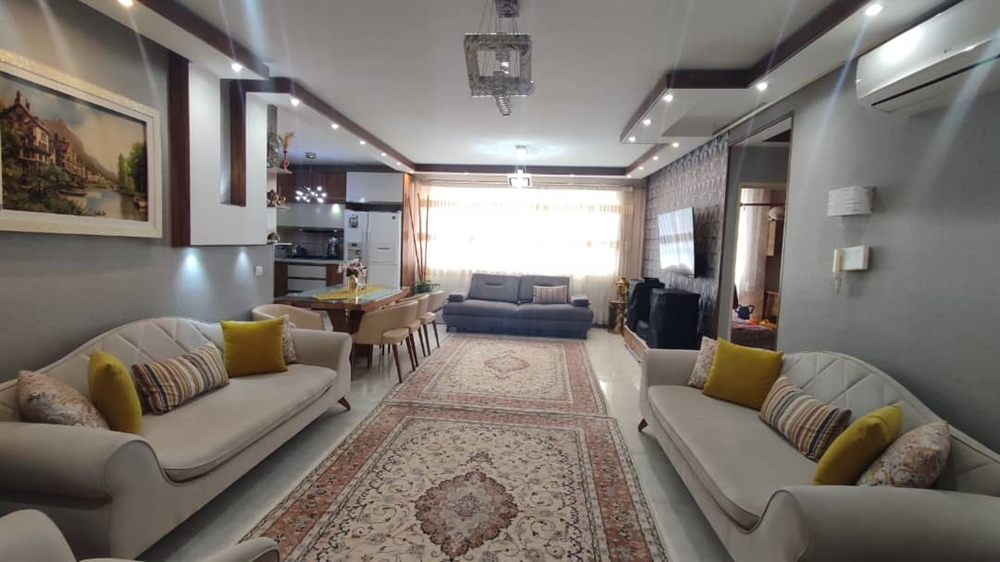 90 متر ، نور مستقیم ، استادان