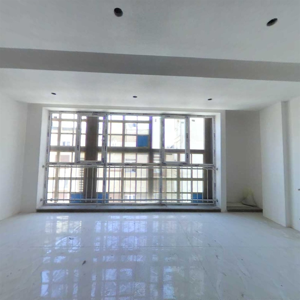 143 متر ، تک واحدی ، هنرستان