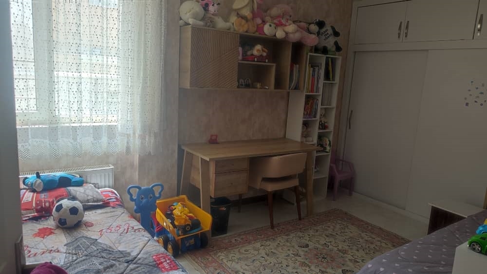 90 متر ، نور مستقیم ، استادان