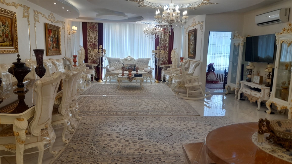 114 متر ، جنوبی ، پردیس