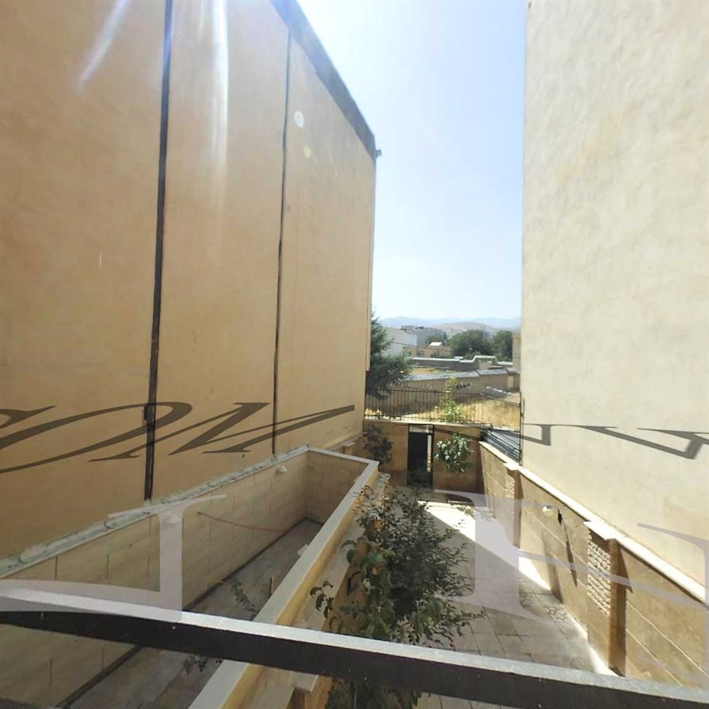 130 متر ، تک واحدی ، استادان ( ادیب )