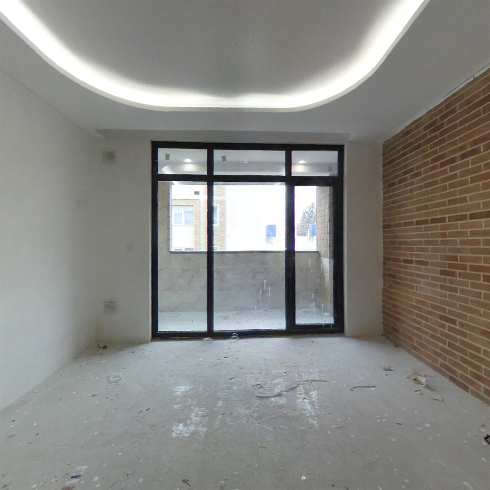 98 متر ، نوساز ، رکنی