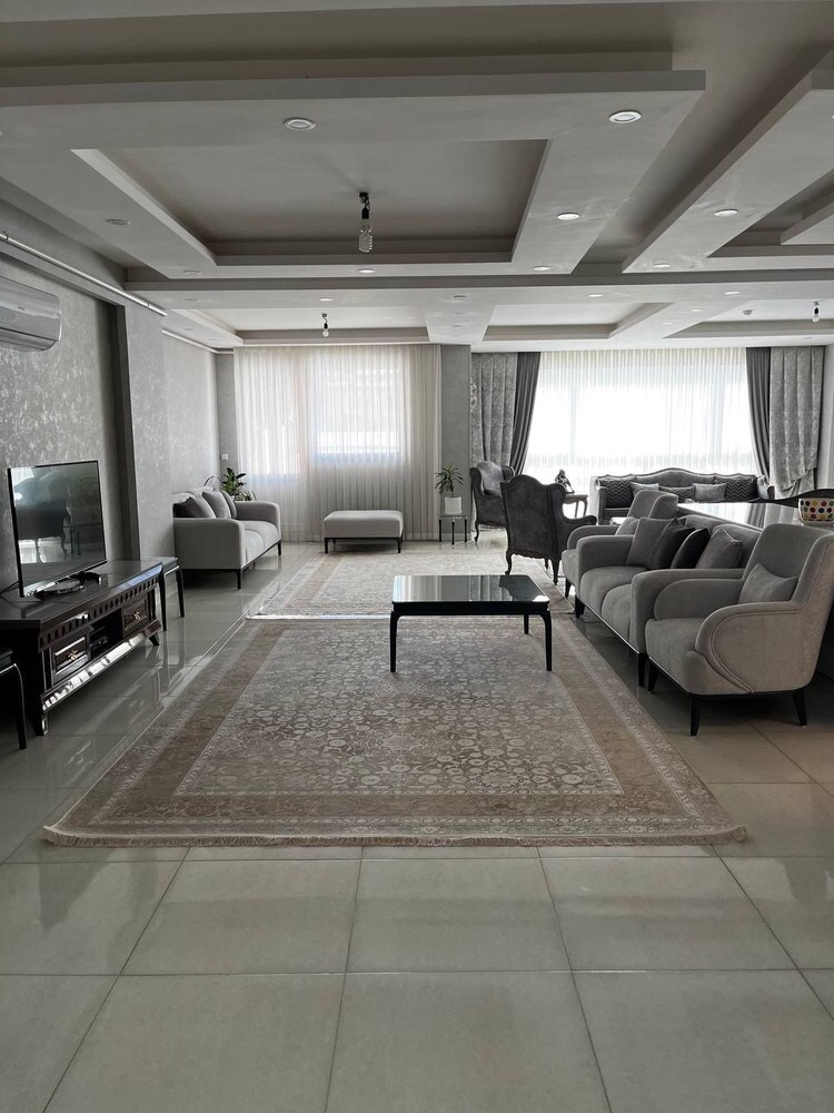 166 متر ، تک واحدی ، بر حق گویان