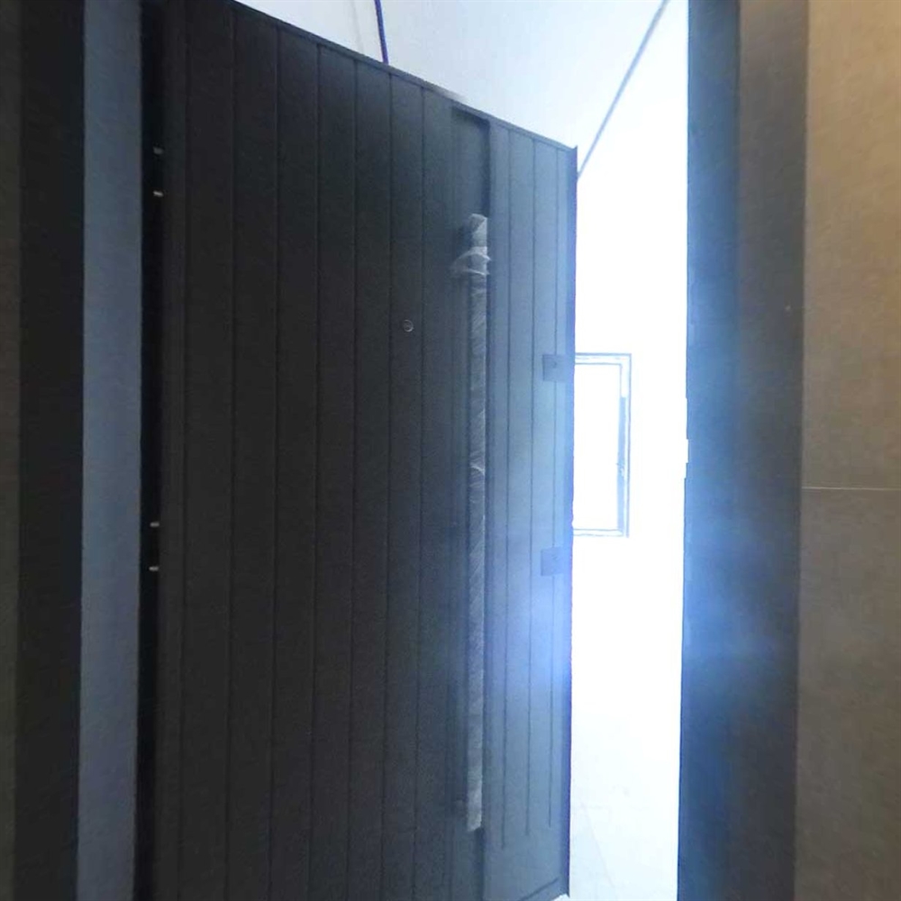 142 متر ، تک واحدی ، استادان