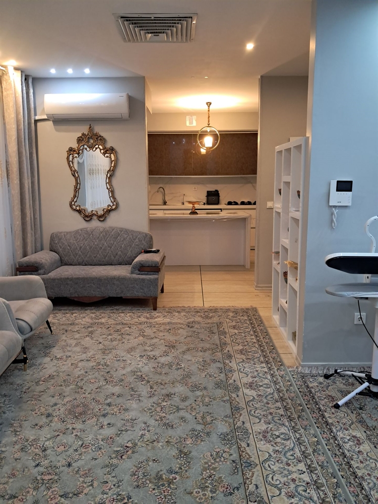 ویلایی با 165 متر زمین ، 2طبقه ، طالقانی