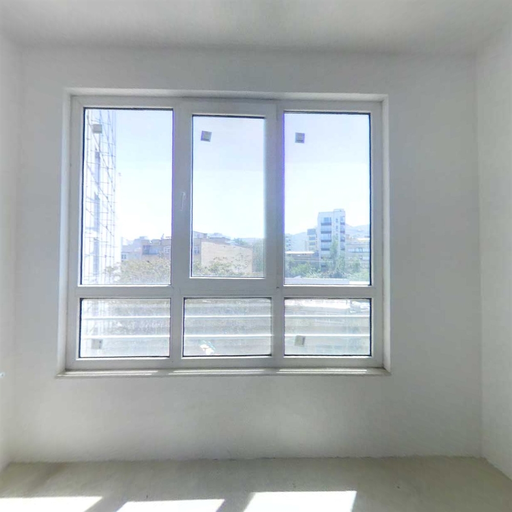 153 متر ، جنوبی ، کوچه مشکی