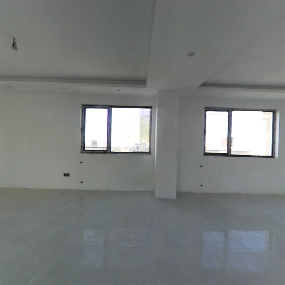 127 متر ، جنوبی ، زمانی