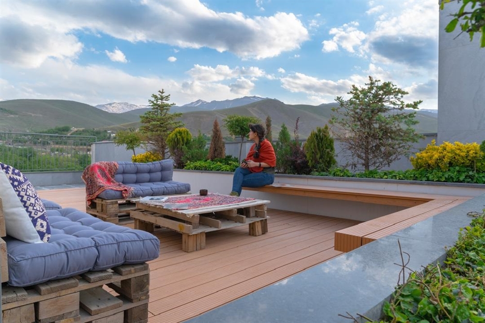 142 متر ، تک واحدی ، استادان