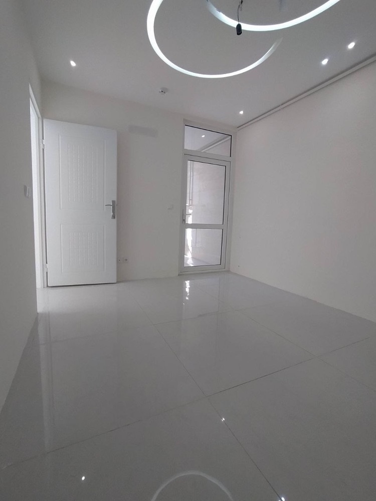 178 متر ، تک واحدی ، کمال آباد شرقی