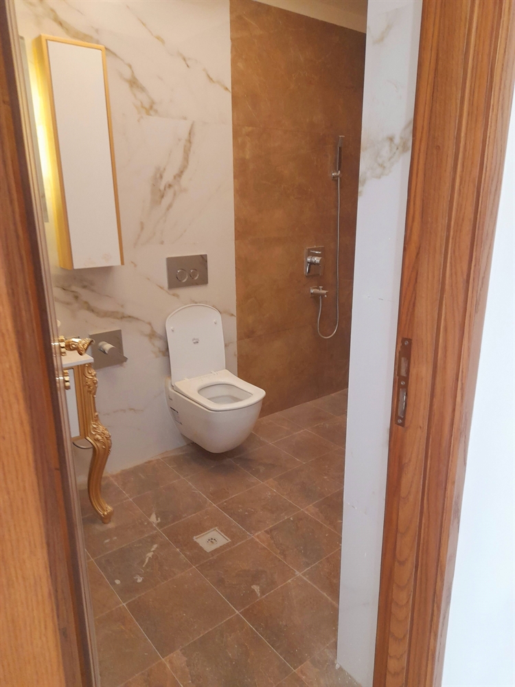 158 متر ، جنوبی ، رکنی