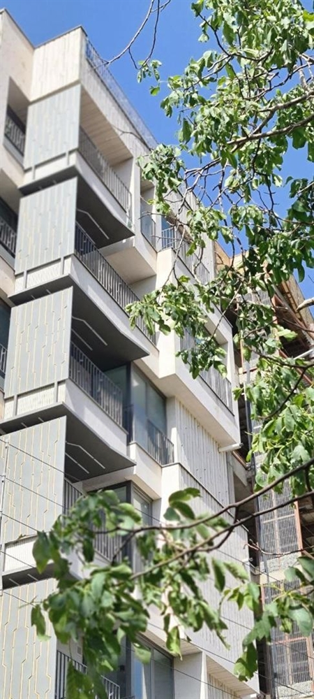 142 متر ، تک واحدی ، استادان