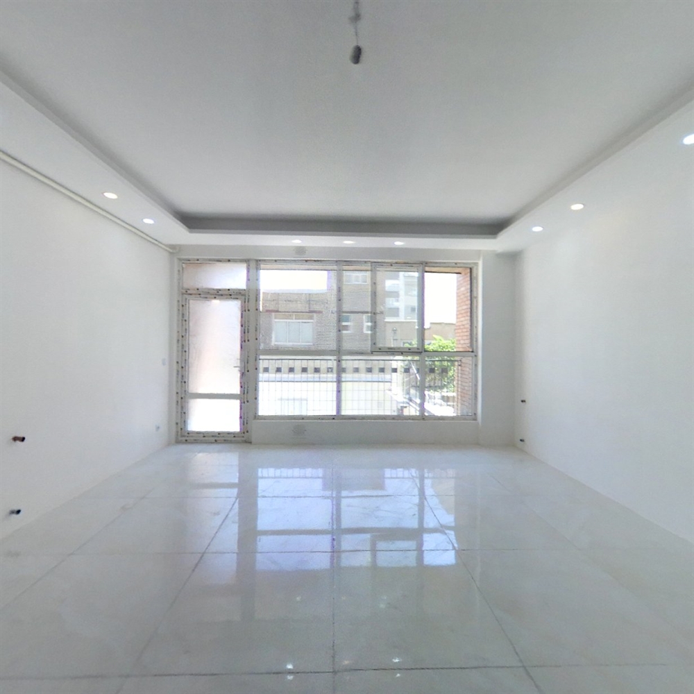 108 متر ، نوساز ، گلزار 