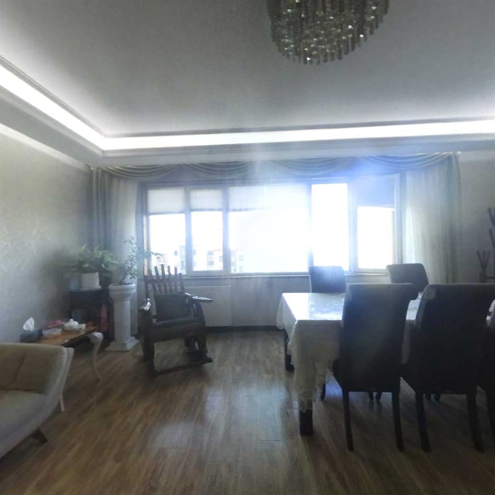 142 متر ، تک واحدی ، استادان