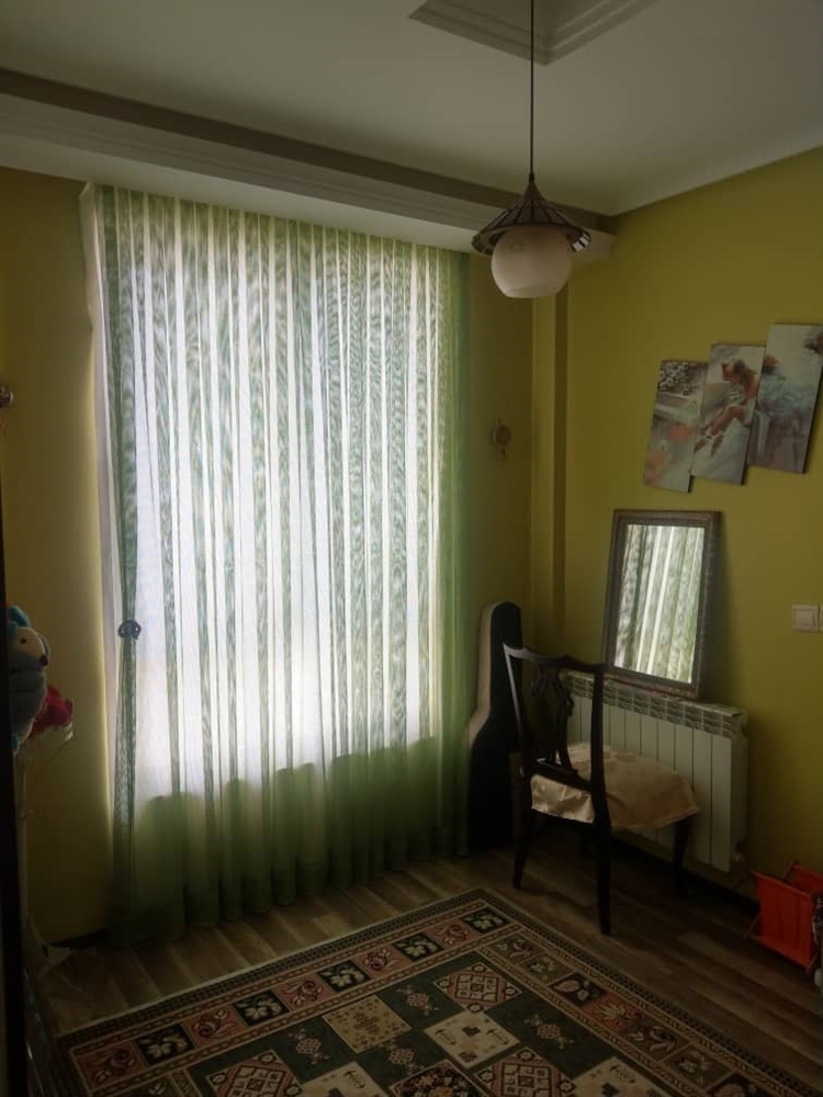 124 متر ، 2 کله ، جهان نما