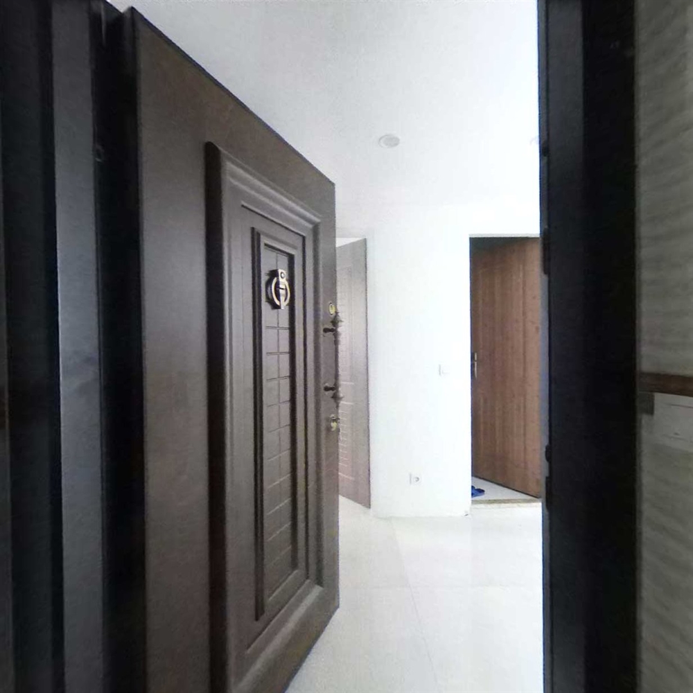 194 متر ، جنوبی ، پردیس