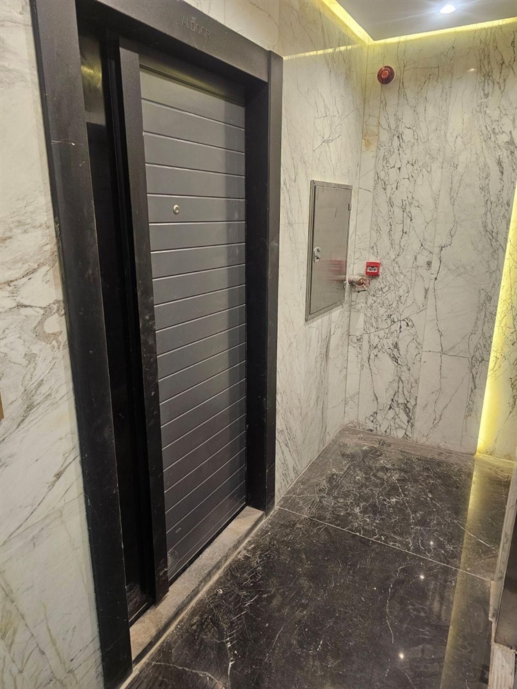 100متر ، کلید نخورده ، رکنی 