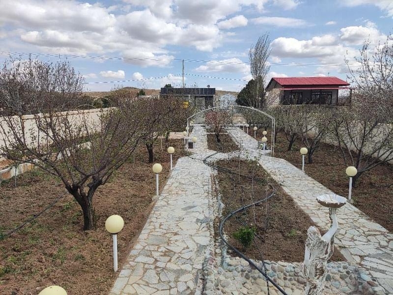 باغ 1206 متری ، چهاردیواری ، یکانه