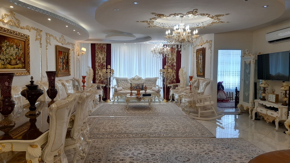 114 متر ، جنوبی ، پردیس