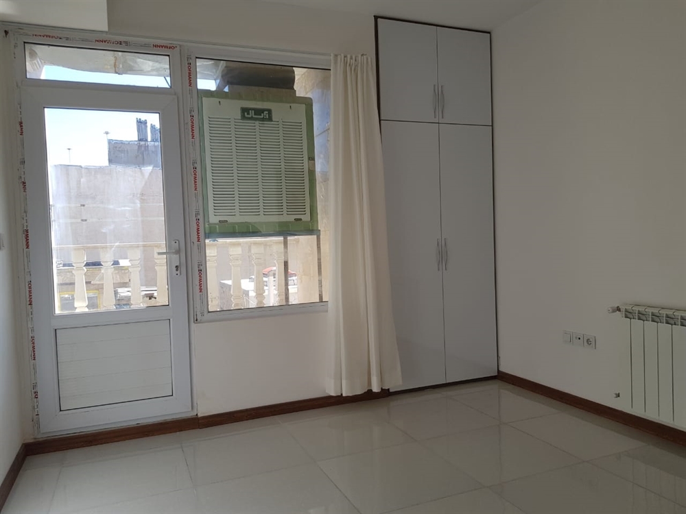 95 متر ، جنوبی ، حق گویان