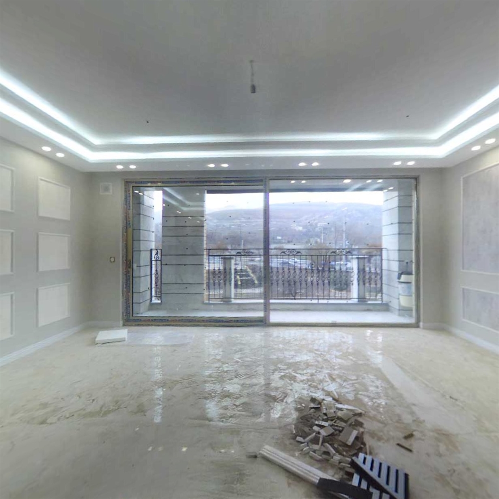 130 متر ، تک واحدی ، پرستار