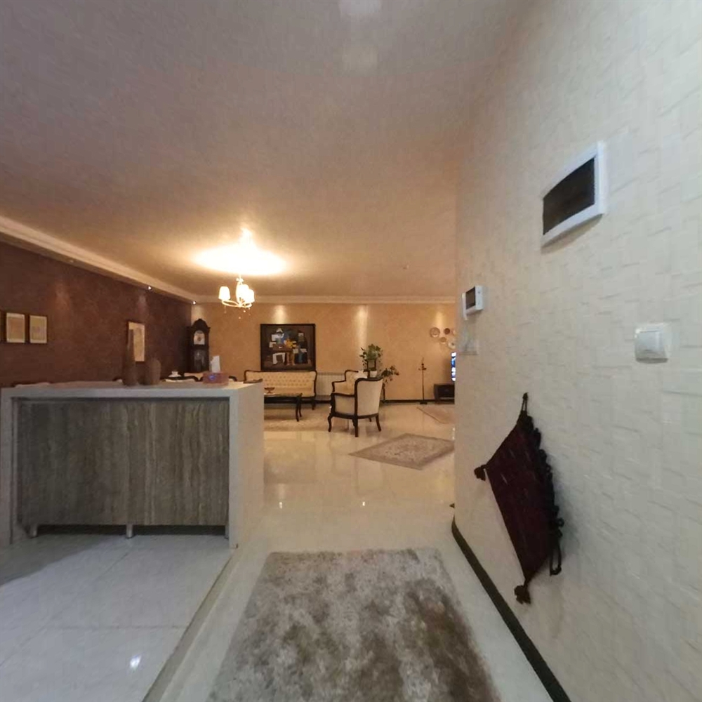 126 متر ، نور مستقیم ، مصیب مجیدی