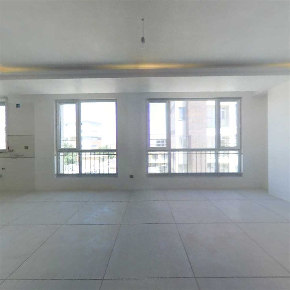 124 متر ، تک واحدی ، در بهترین لوکیشن گلزار