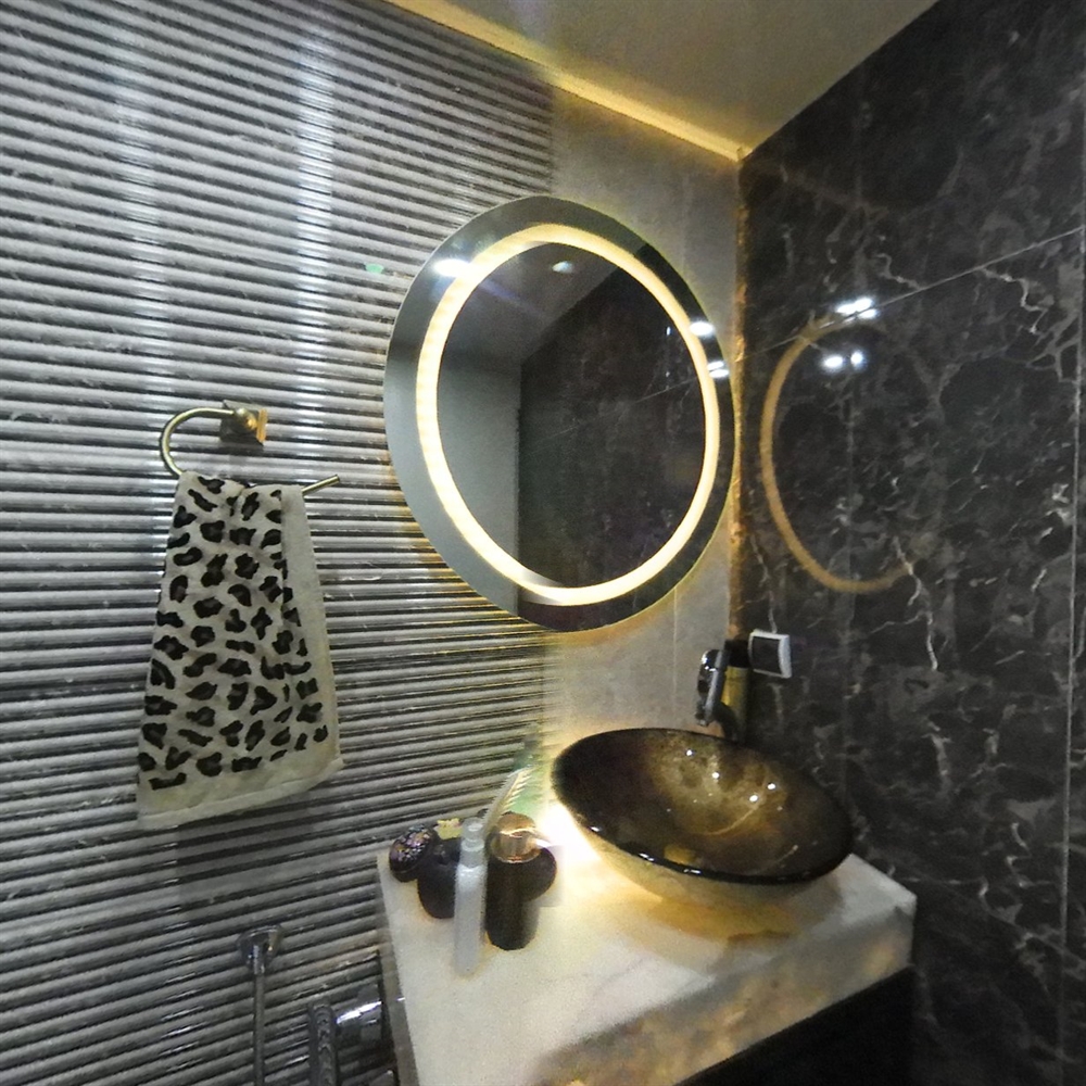 95 متر ، جنوبی ، شکریه