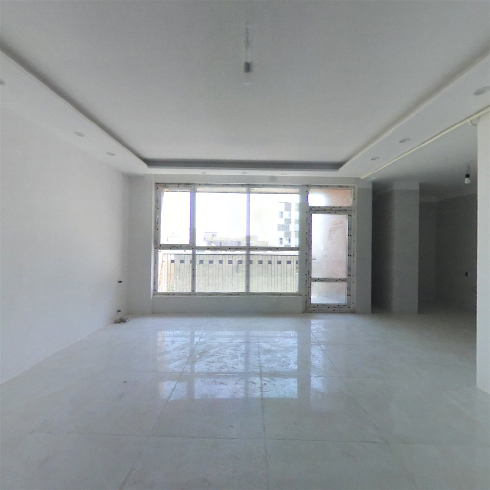 101 متر ، نوساز ، گلزار