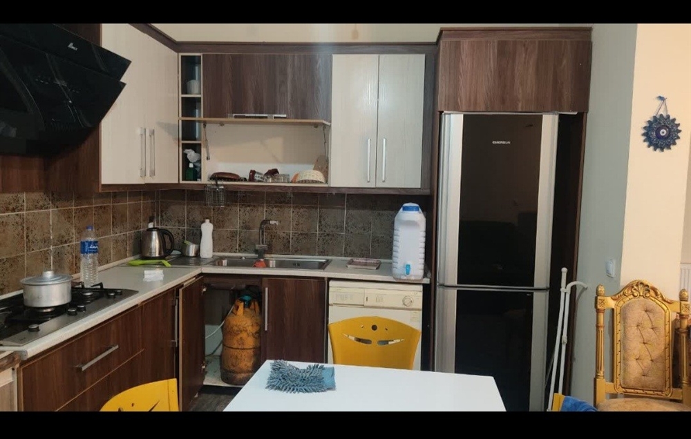 باغ 2100 متری ، بر بلوار اصلی گنجنامه 