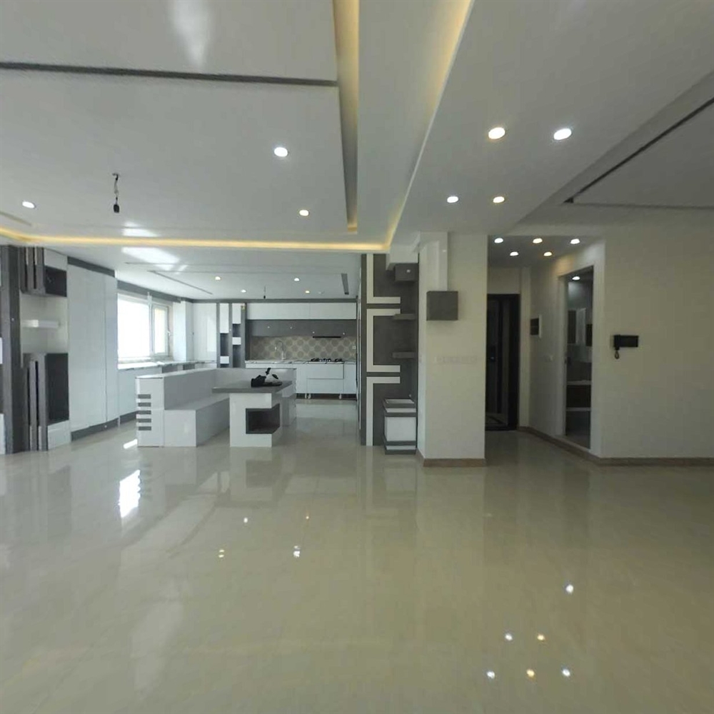 200 متر ، جنوبی ، بلوار ارم