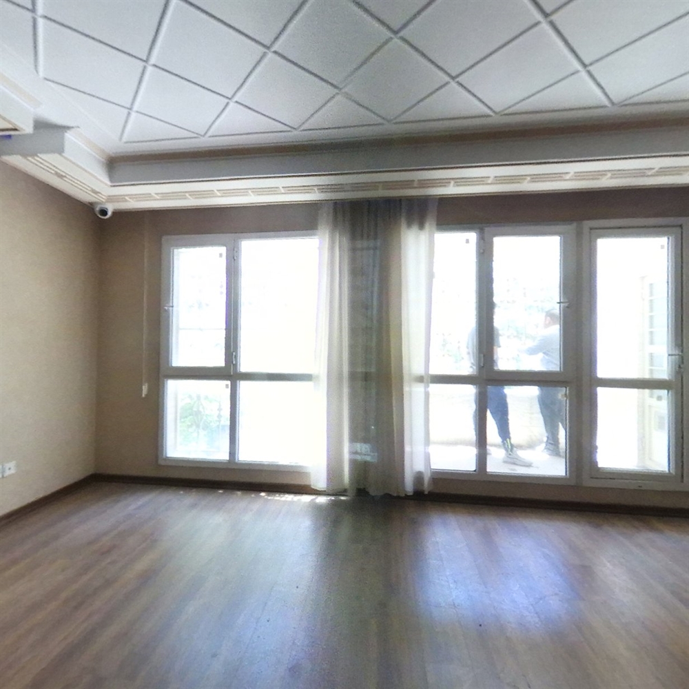 102 متر ، تک واحدی ، کوچه مشکی