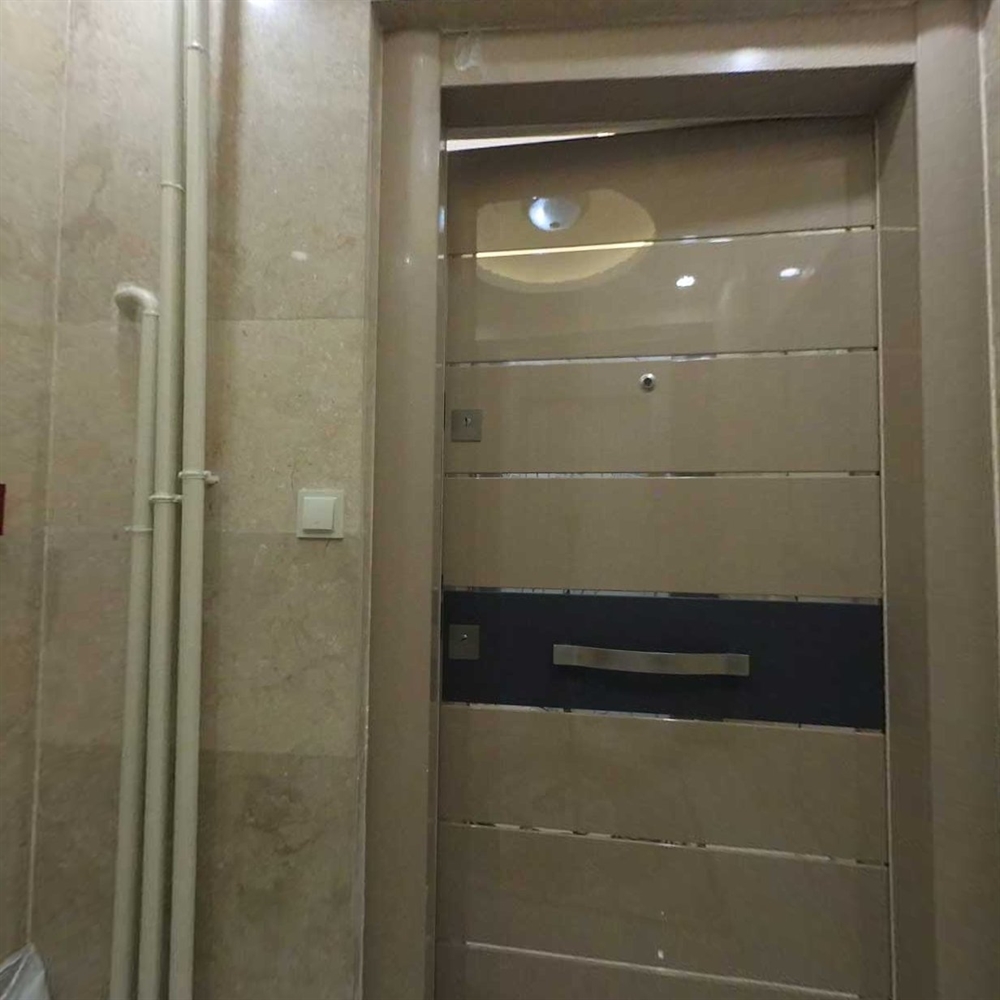 143 متر ، تک واحدی ، متخصصین