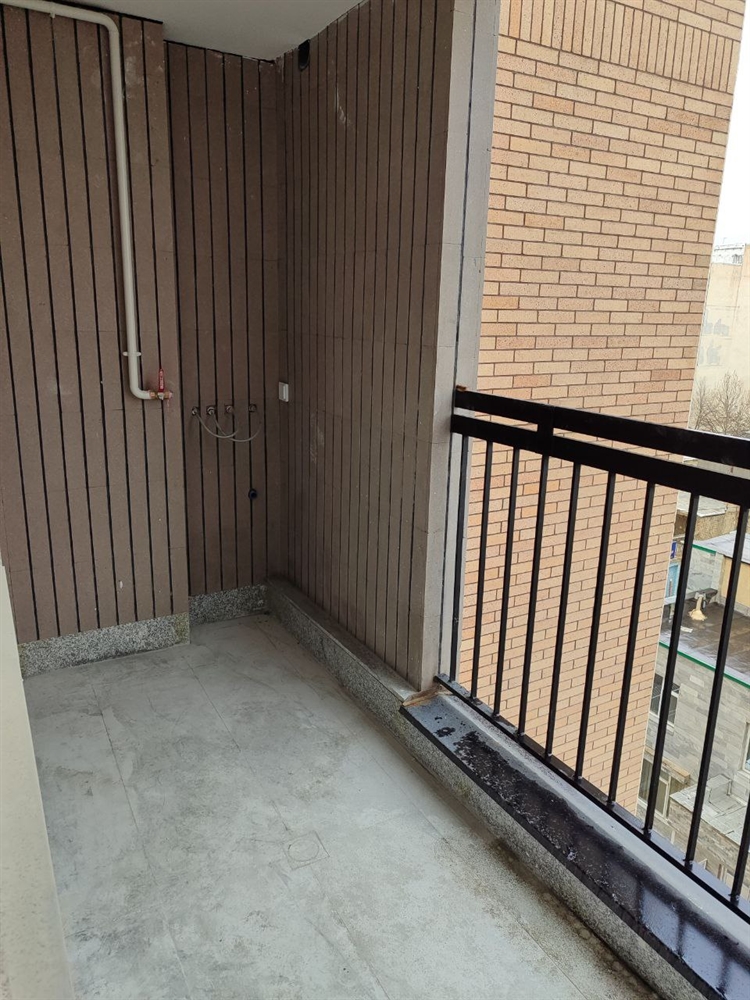 135 متر ، کلید نخورده ، شهرک مدرس