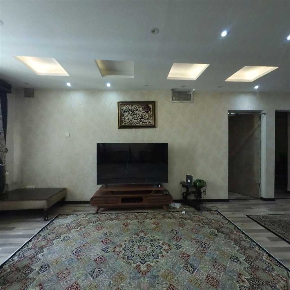 136 متر ، تک واحدی ، استادان