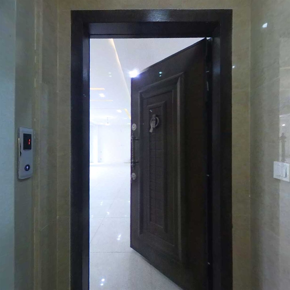 84 متر ، 2 برنور ، اعتمادیه غربی