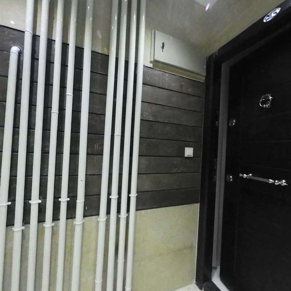 138 متر ، نور مستقیم ، عارف