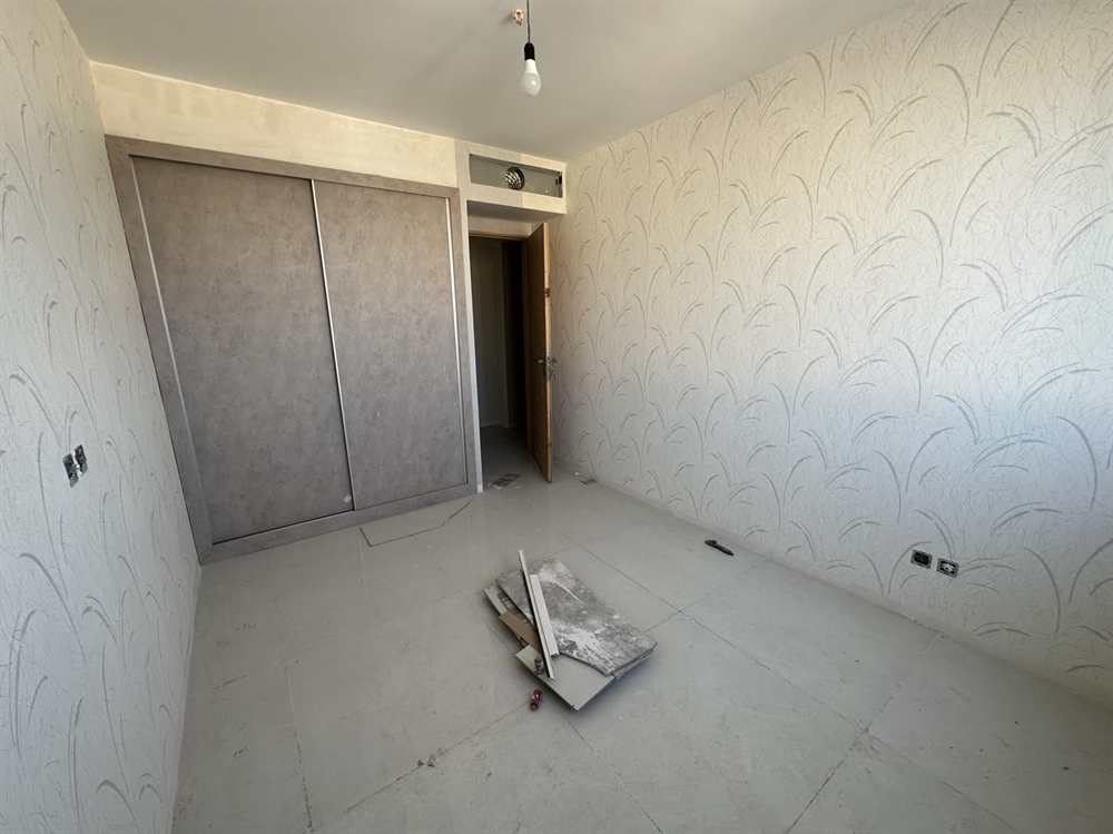 173 متر ، تک واحدی ، کوچه مشکی 