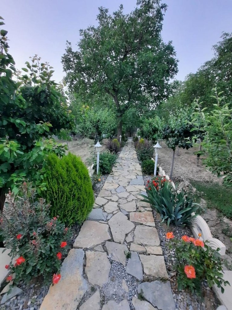 باغ 1000 متری ، مجوز دار ، سنگستان